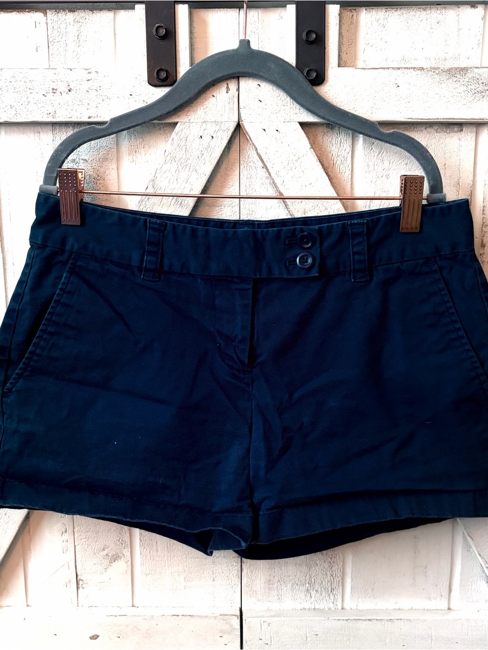 Vineyard Vines Women's Navy Cotton Shorts
